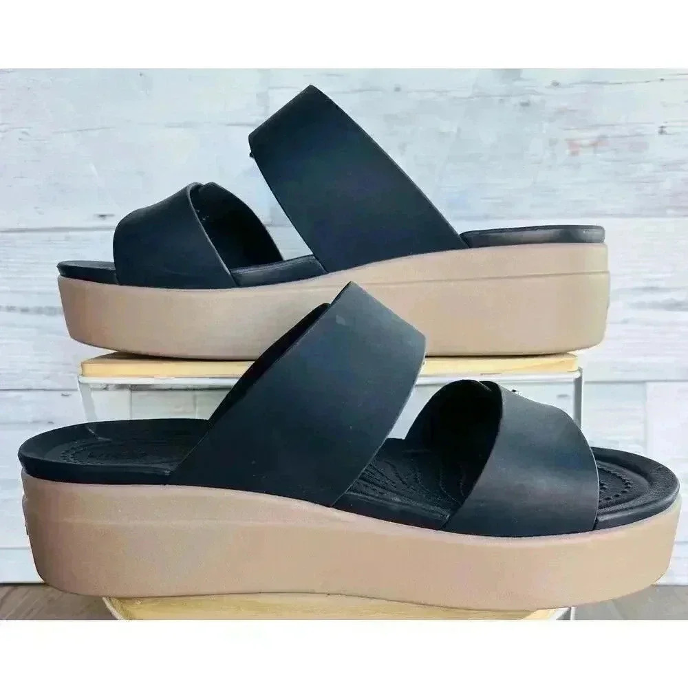 NWOT CROCS Brooklyn Low Wedge Sandal Women's Size 10 Black/Beige - Picture 2 of 8